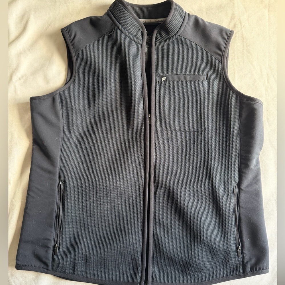 Fabletics Pace Black Knit Scrub Vest- XXL
